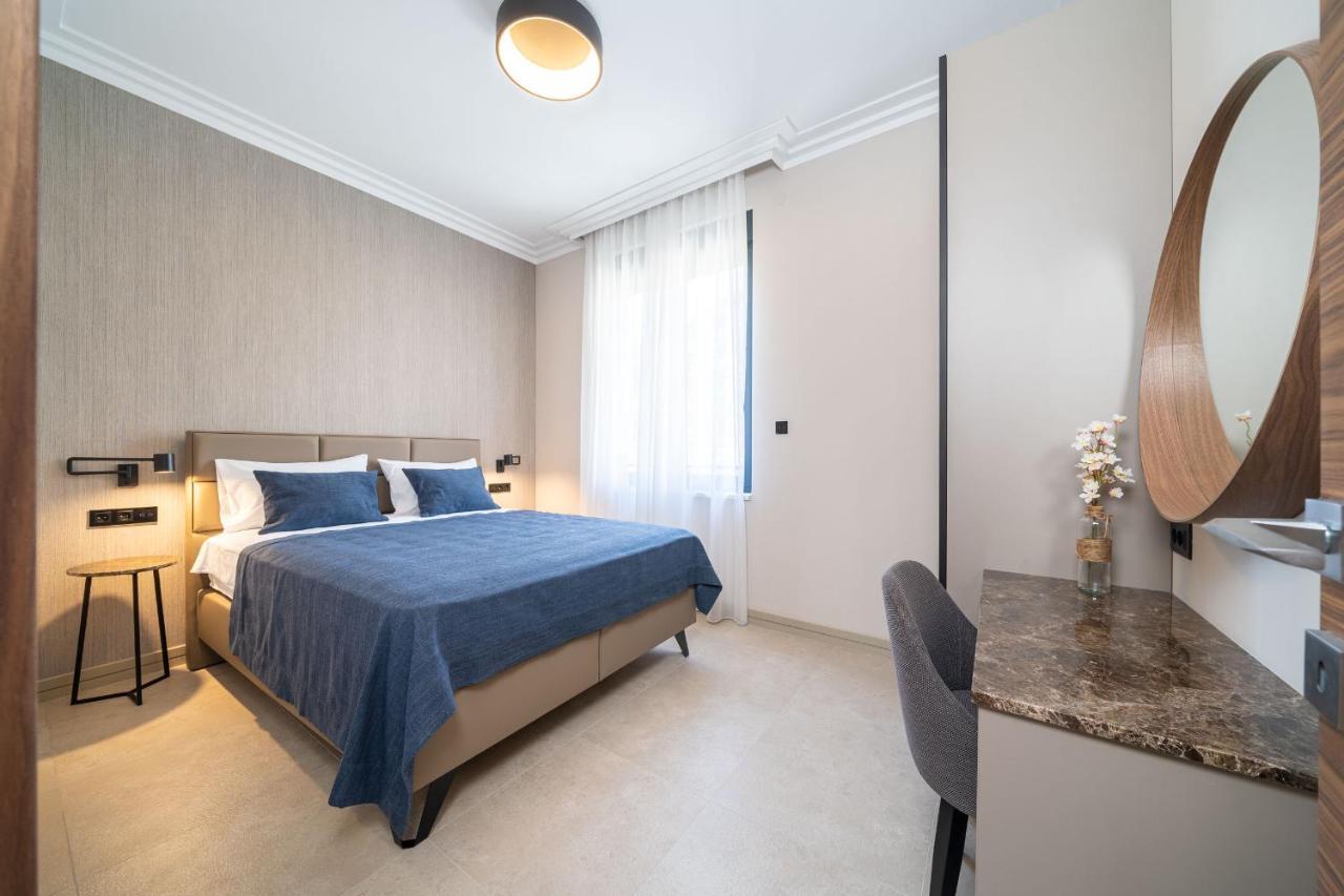 C Group Apartments Kotor Bagian luar foto